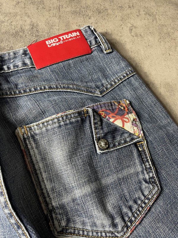 Big Train Jeans Vintage Y2K Rare Straight Fit Embroidered Size M Hip Hop #CR8461
